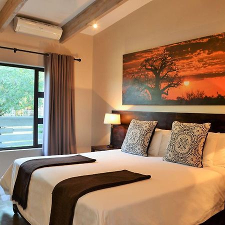 Bushveld Terrace Safari Hotel, Lodge & Spa 팔라보르와 외부 사진