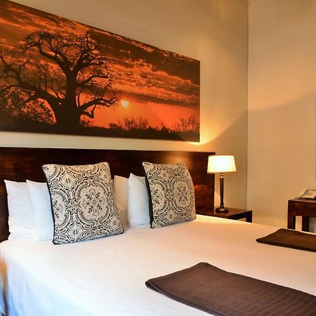 Bushveld Terrace Safari Hotel, Lodge & Spa 팔라보르와 외부 사진