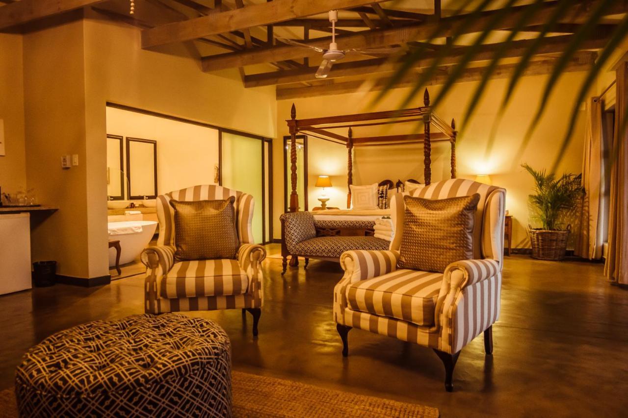 Bushveld Terrace Safari Hotel, Lodge & Spa 팔라보르와 외부 사진