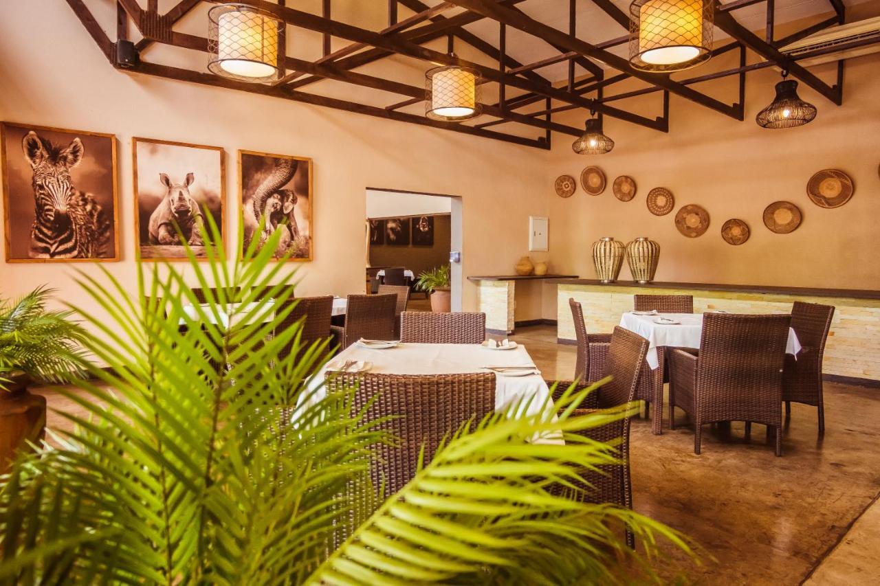 Bushveld Terrace Safari Hotel, Lodge & Spa 팔라보르와 외부 사진